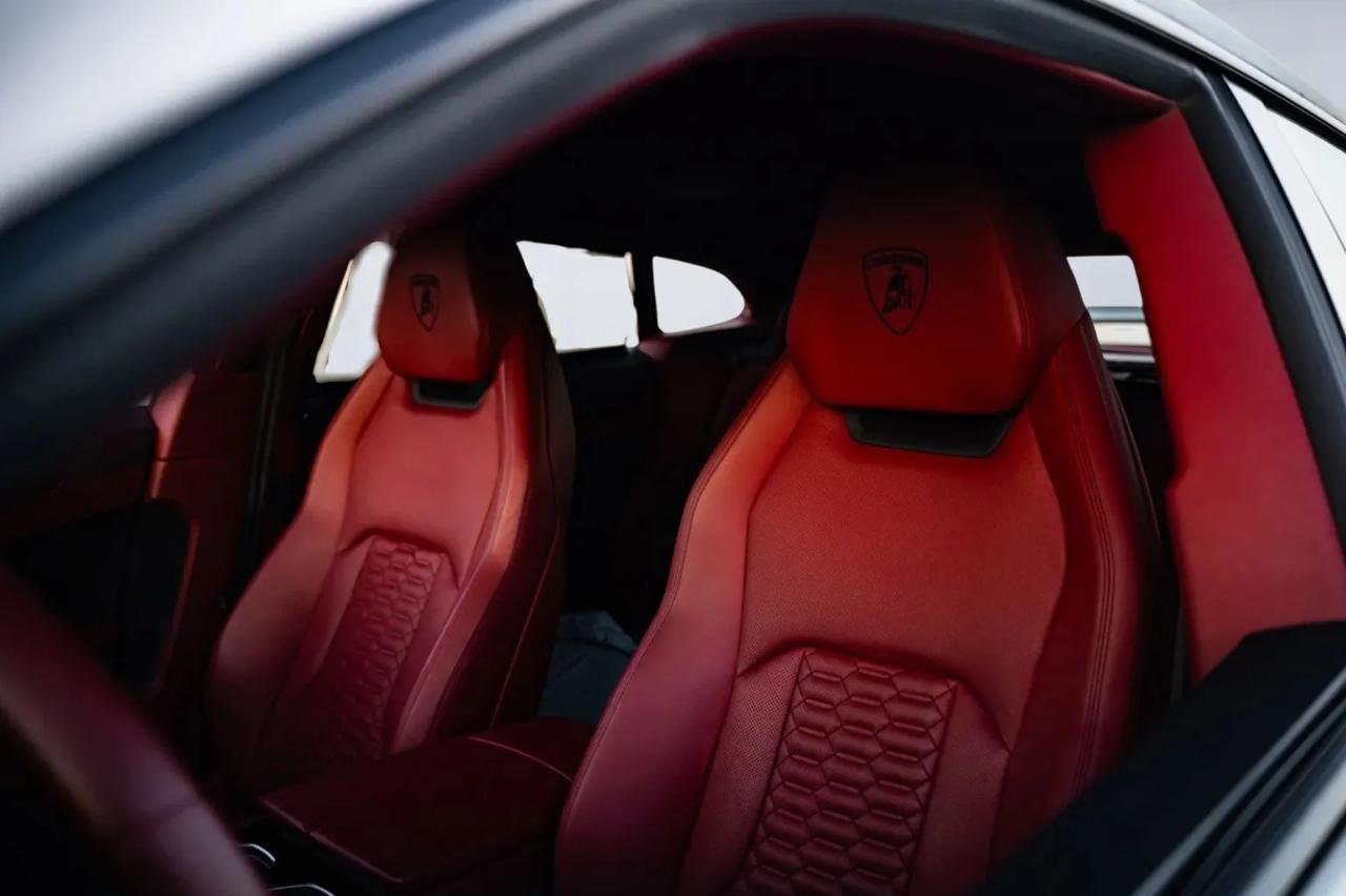 Lamborghini Urus Mansory